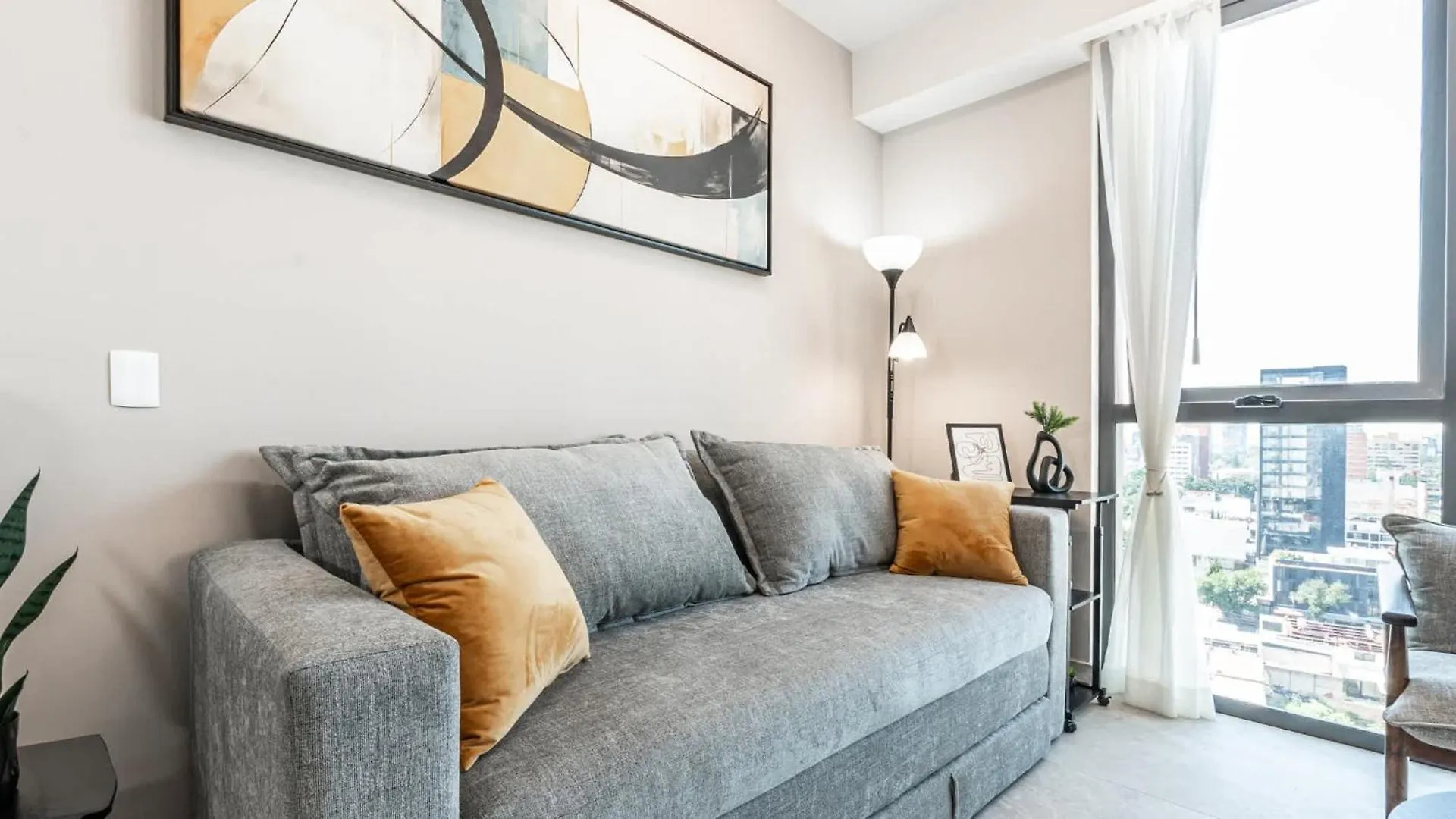 Luxury And Comfort In Gaudalajara 10 Minutes Away From Expo Guadalajara